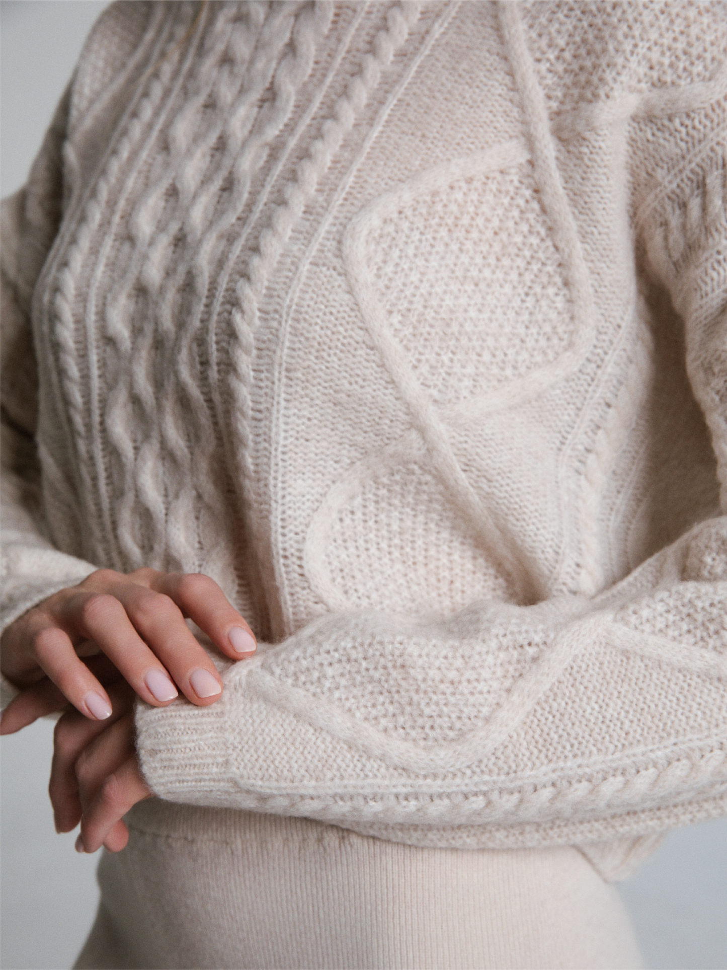 Selen Ivory Cable Knit Dolce Vita Sweater