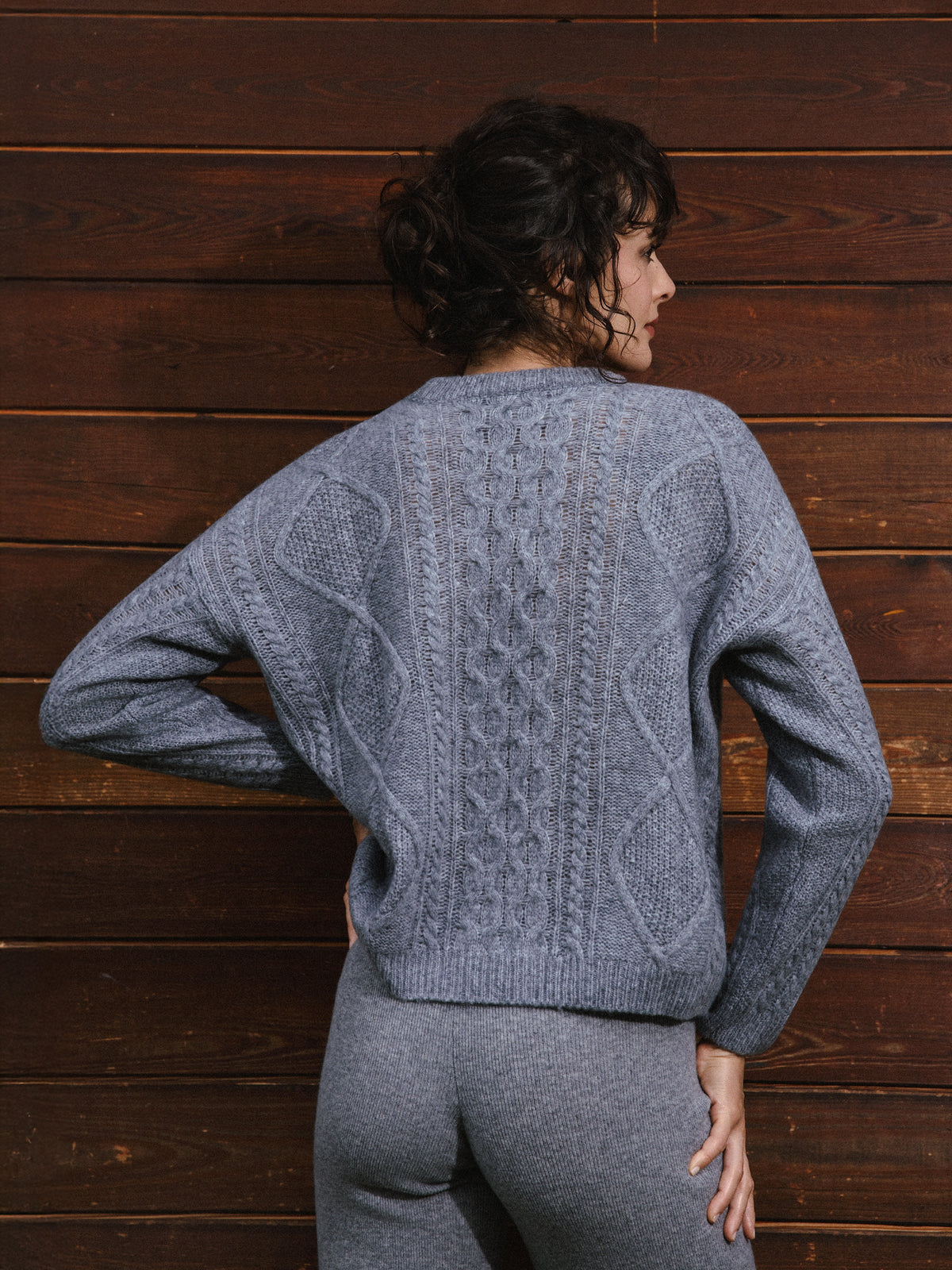 Look 16