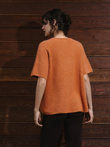 Camiseta Aura de Baby Alpaca Cuello Redondo Terracota