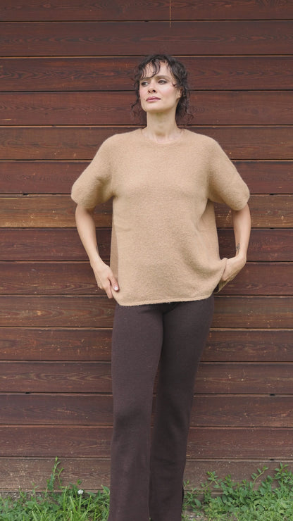 Camiseta Aura de Baby Alpaca Cuello Redondo Miel